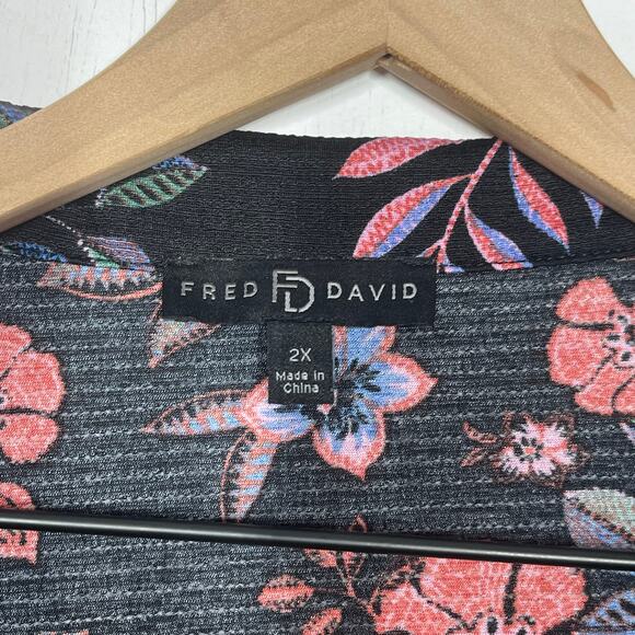Fred David Shirt Women's Plus Size 2X Black Pink Floral Front Tie Short Sleeve - Picture 7 of 8